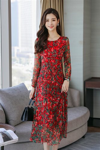 2021春季新款连衣裙女中长款红色赫本风仙气森系超仙碎花雪纺裙子,女装连衣裙,美吧服饰
