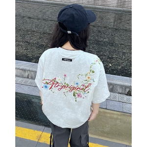 万针全刺绣工艺抖音得物高品质260克重磅纯棉双纱美式高街短袖T恤图片