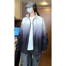 渐变防水冲锋衣男女秋冬季小众设计感情侣外套松弛感穿搭立领夹克，男装夹克，电商B371