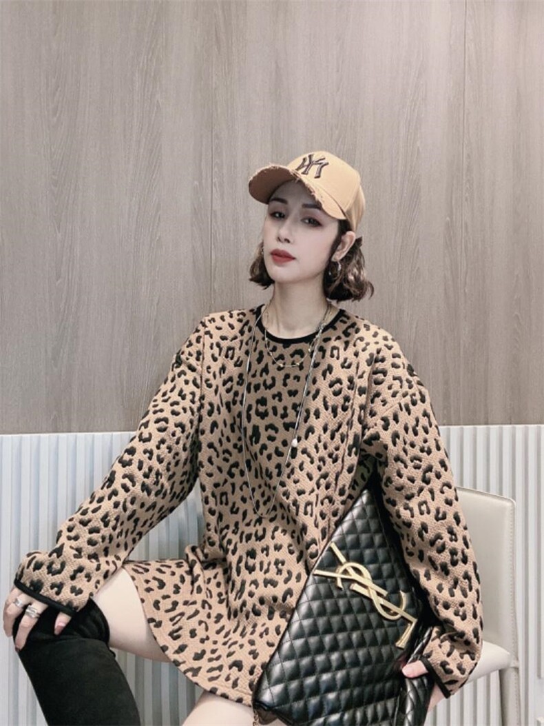 豹纹卫衣ＭL，女装卫衣/绒衫，可纳奇