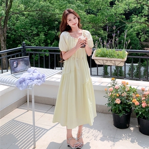 法式甜美时尚气质连衣裙女2025夏季新款收腰显瘦设计感小个子长裙图片