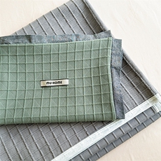 格墨+格灰毯