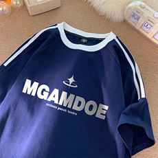 藏青色