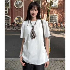 白色
