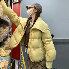 黄色