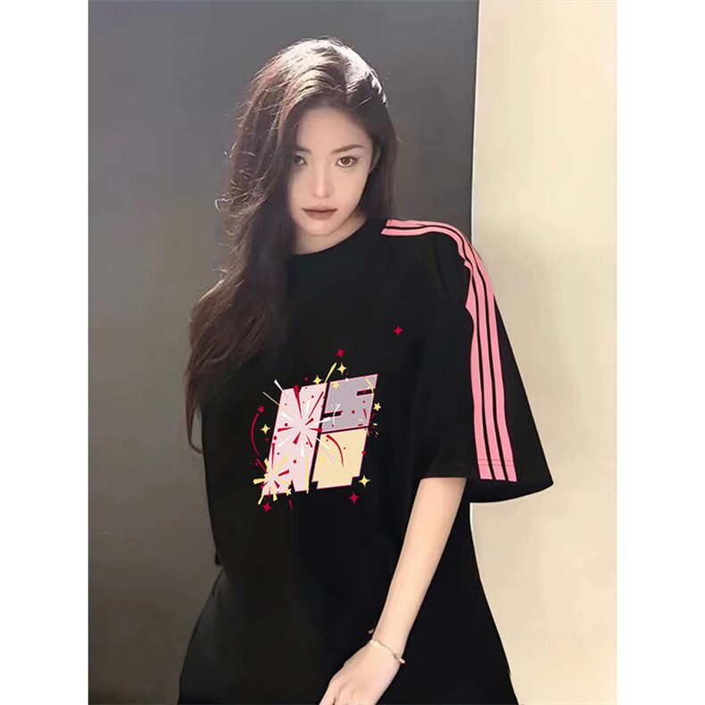 抖音得物品质二开240克宽松纯棉美式潮牌印花三条杠中性风短袖T恤图片