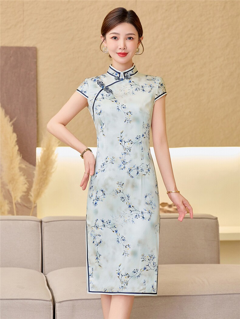 杭州品质真丝长裙复古印花连衣裙女春夏日常修身清新淡雅真丝旗袍,女装汉服/婚纱/旗袍/礼服,小荷流