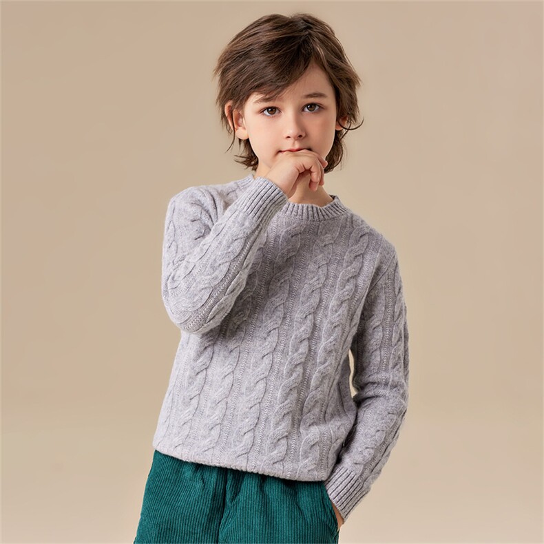 舒适儿童长袖男女通用加厚，童装儿童羊绒衫，六一童装