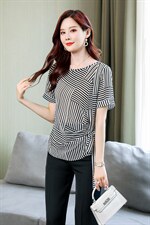 2021夏季新款简约时尚气质圆领条纹系带收腰小衫，女装衬衫，超帛