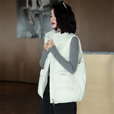 轻薄羽绒马甲女款2024年春秋季新品白鸭绒服韩版马夹无袖羽绒背心，女装羽绒服，灵动羽绒服工厂
