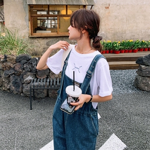 2023夏季新款休闲宽松显瘦牛仔松紧背带裤配纯色短袖T恤两件套女图片
