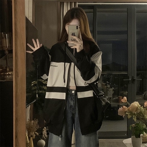 薄荷绿冲锋衣外套女温柔学院风上衣秋季撞色棒球服夹克衫C369-85图片