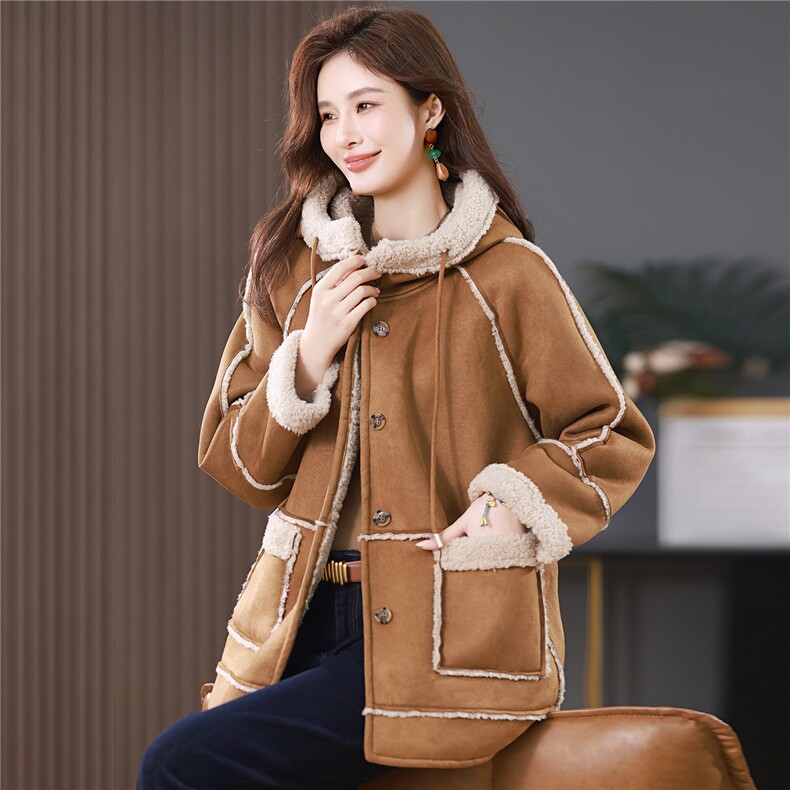 2025冬季时尚简约大方气质优雅显瘦休闲百搭潮流皮毛一体外套，女装羊羔毛/颗粒绒，独衣靓