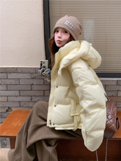 现货新款独特超好看短款羽绒服女款冬连帽面包服羽绒服，女装羽绒服，然然