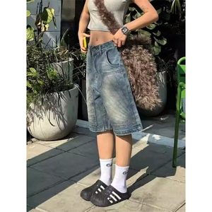 网络图美式复古水洗设计感直筒五分牛仔短裤男女做旧宽松半裤潮牌图片