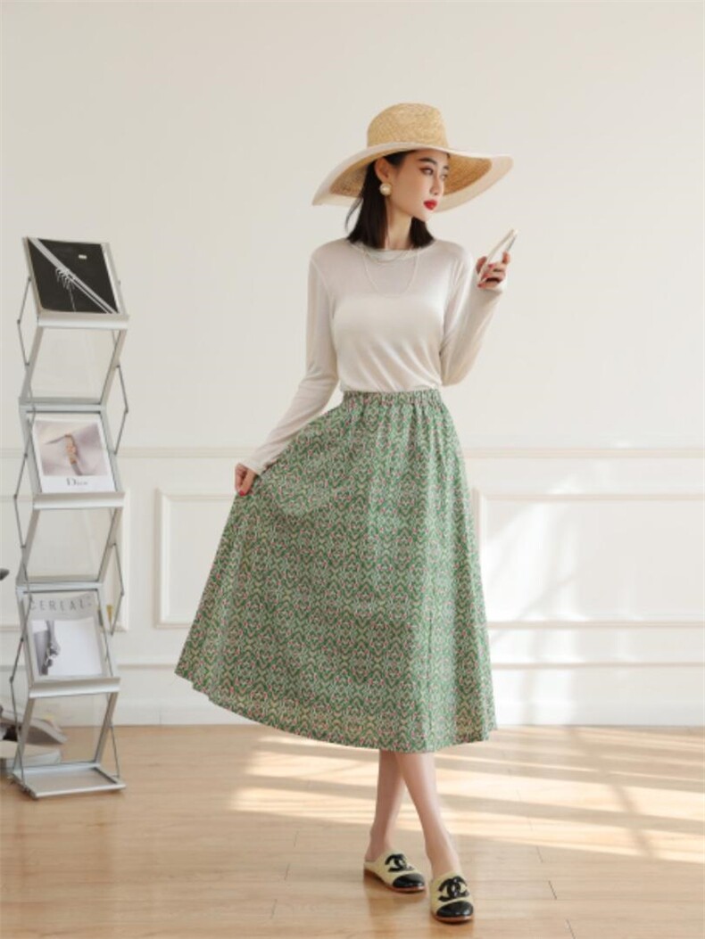 （现货）春季高级感优雅碎花半身裙，女装半身裙，卓儿衣人