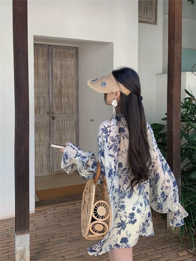 美学沉淀夏季高级感轻薄透气复古碎花宽松显瘦衬衫上衣,女装衬衫,湘姗