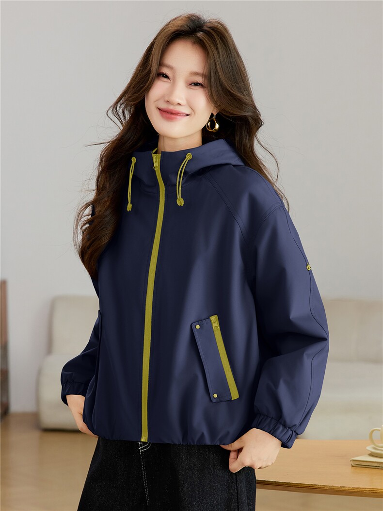 现货2025新款加绒连帽女士休闲时尚连帽派克服,女装派克服,木子恋