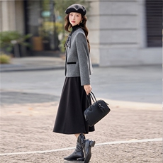 小香风名媛毛呢外套女2025秋冬新款独特设计丝巾系带减龄气质上衣，女装短外套，依路服饰