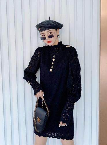 【现货】毛绒蕾丝连衣裙，女装连衣裙，艾丹迪蔓