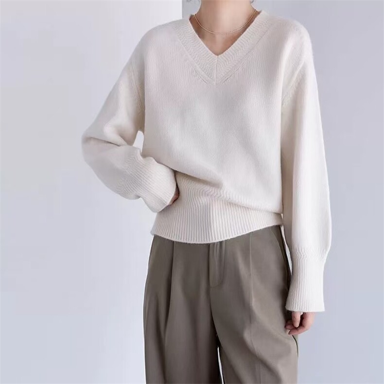 2025年秋季套头单件长袖时尚百搭通勤休闲，女装针织衫/毛衣，半城羊绒