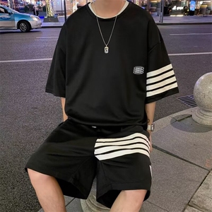夏男运动套装三条杠条纹贴标短袖T恤短裤套装TZ18 P45图片