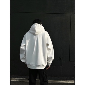 得物品质新款设计反光条纽扣连帽款男士卫衣休闲p70加绒p80图片