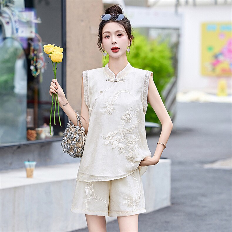 中式国风刺绣短裤两件套女2024夏天穿搭一整套禅意茶服清冷感套装,女装套装/套裙,艾仟回(原伊仟回)