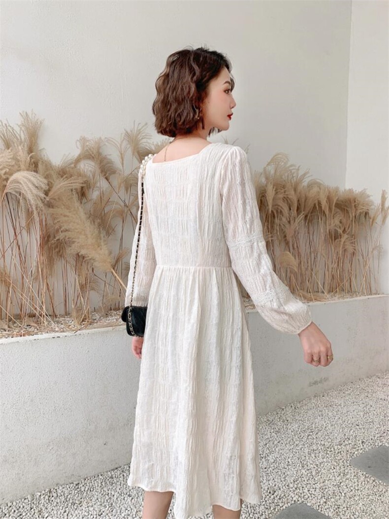 秋冬新款韩版时尚蕾丝连衣裙，女装连衣裙，荷塘月色