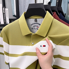 黄色