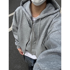 灰色