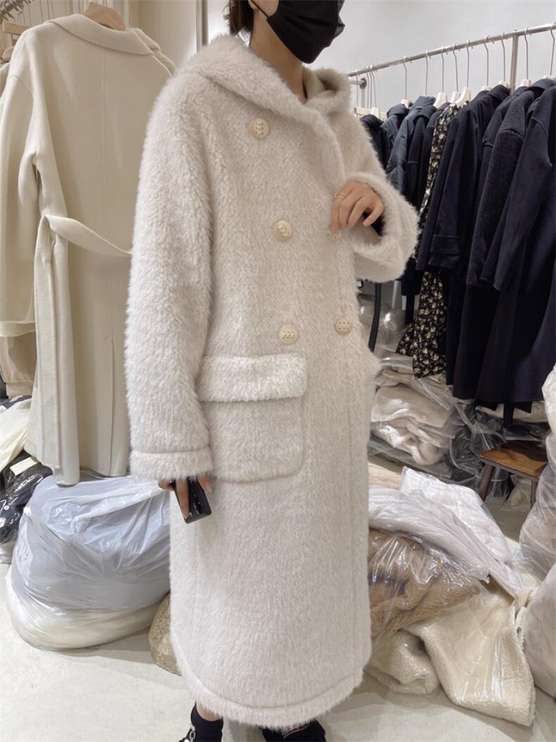 戴帽毛毛外套，其它，郭郭家