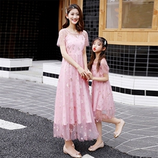 2021年夏季潮流舒适时尚网纱绣花连衣裙亲子装，女装连衣裙，安之芮娜