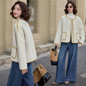 撞色包边圆领羊羔毛外套女2025冬季加厚保暖宽松皮毛一体棉服上衣图片