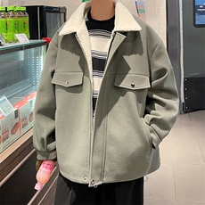灰绿色