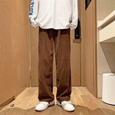 咖啡色