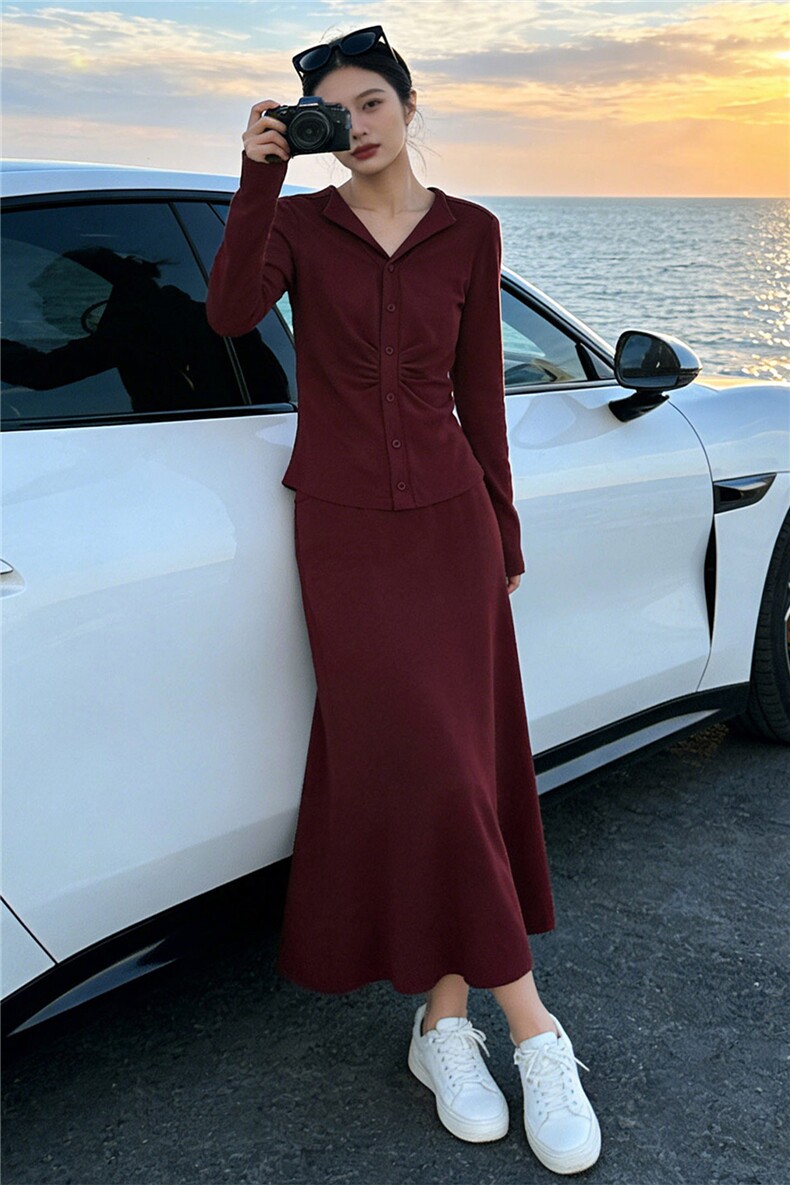 欧货休闲时尚套装裙女春款设计感修身褶皱长袖上衣半身长裙两件套,女装套装/套裙,江南