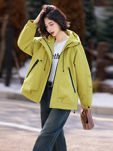 现货现货派克羽绒服女短款冬季2024新款宽松欧货冲锋衣外套现货！图片