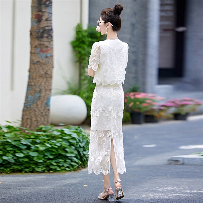 新中式小香风绣花套装女2024年夏季新款名媛气质修身半身裙两件套,商品下架区,韩然一族