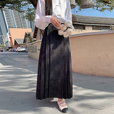 现货新中式马面裙套装2025年春装新款复古风两件套上衣长袖，女装套装/套裙，秀美人生