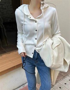 春季新款，休闲钉扣戴帽开衫外套图片