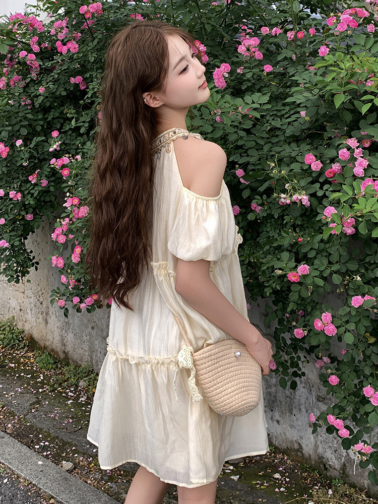 法式绝美超仙露肩连衣裙女2025夏季新款超好看亮片拼接度假风裙子,商品下架区,网红馆