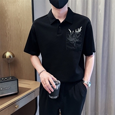 黑色