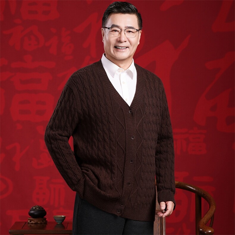 2025年秋季V领长袖青春流行开衫，男装羊毛衫，衣恋羊绒