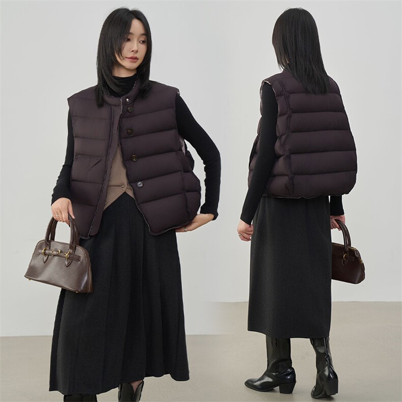 现货2025年新款冬季90白鸭绒马甲,女装马甲,阳光伊恋