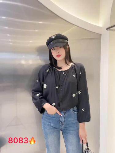 【现货】秋季新款3d刺绣款小衫,女装其它,色调轩