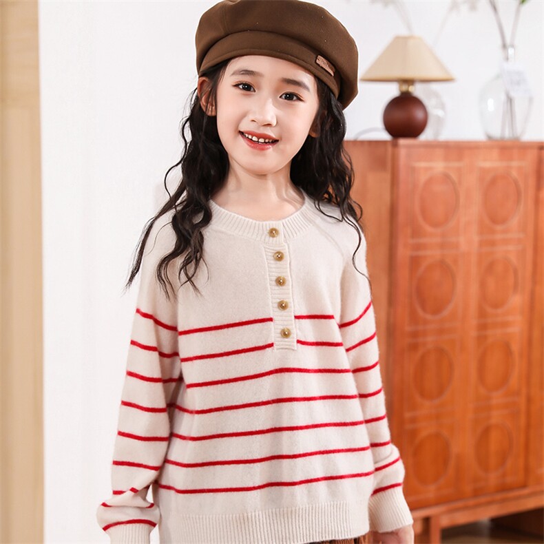 时尚条纹五扣女童毛衣舒适保暖,童装卫衣/绒衫,绒颖羊绒