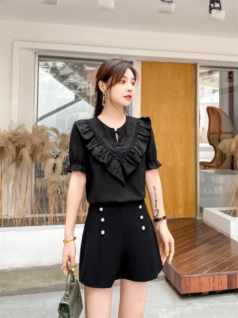 郁紫澜 HZYZL82144337