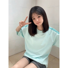 抖音得物品质二开240克宽松纯棉美式潮牌印花三条杠中性风短袖T恤，男装T恤，电商A486