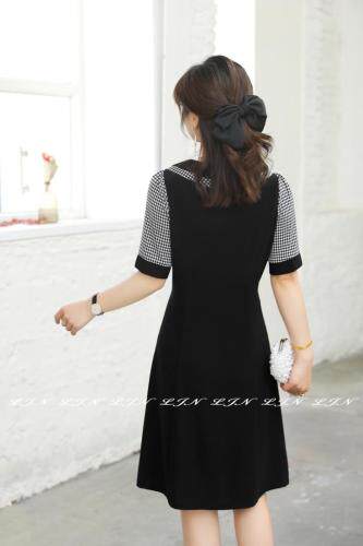 娃娃领简约收腰连衣裙，女装连衣裙，莲佳妮